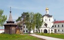 Часовня и надвратный храм во имя прпп. Кирилла и Марии