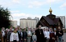 У церкви Введения во храм Пресвятой Богородицы в Мытищах
