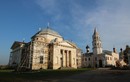Борисоглебский собор и Введенская церковь