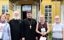 У Богоявленского храма в Перхове